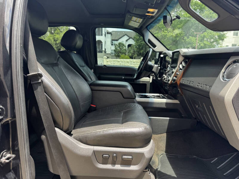 2014 Ford F-350 Super Duty Lariat