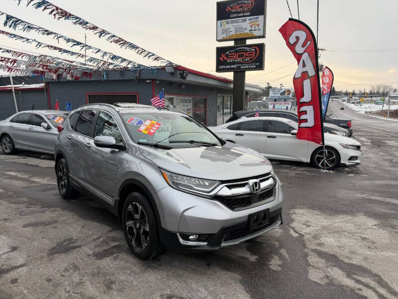 2017 Honda CR-V Touring's photo