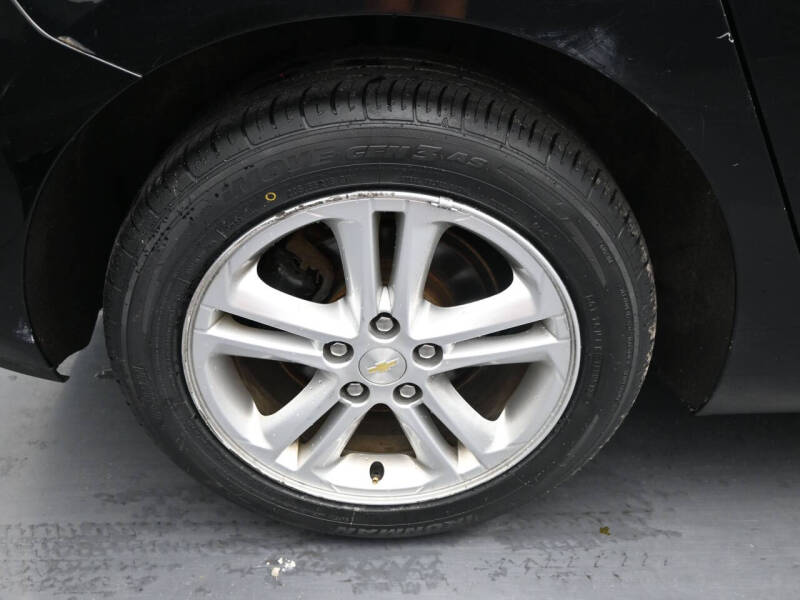 2017 Chevrolet Cruze LT Auto