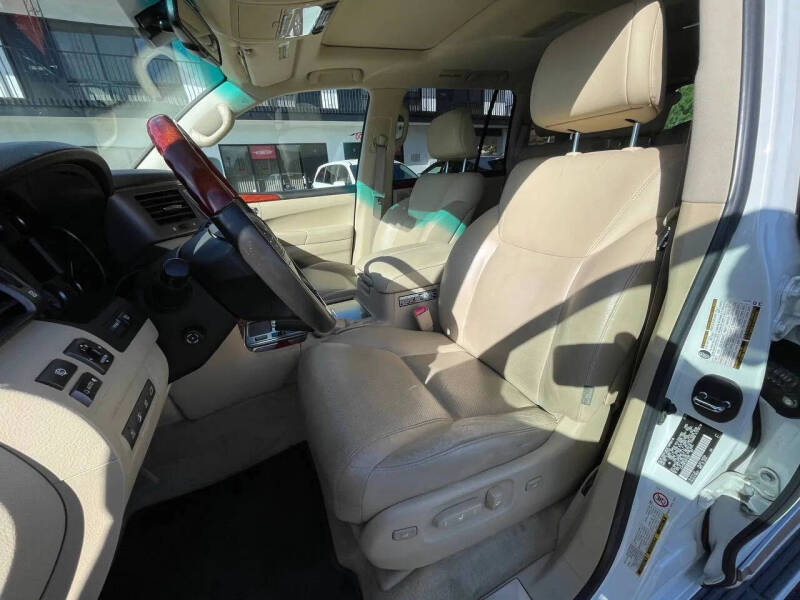 2008 Lexus LX 570
