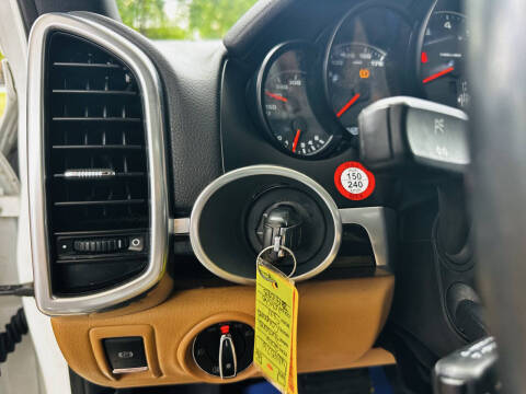 2016 Porsche Cayenne