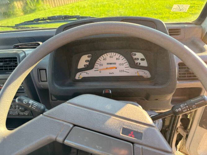 1996 Mitsubishi Minicab