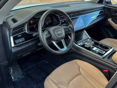 2025 Audi Q8 quattro Premium Plus 55 TFSI