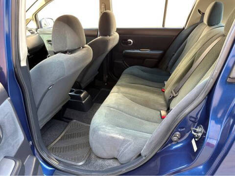 2012 Nissan Versa 1.8 S