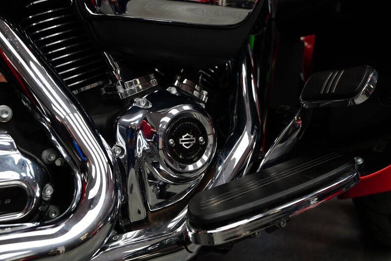 2017 Harley-Davidson Street Glide Special