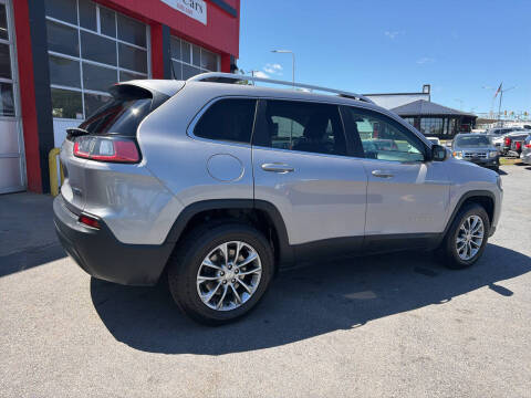 2019 Jeep Cherokee Latitude Plus