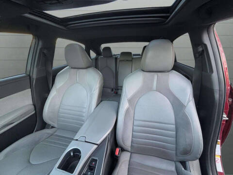 2019 Toyota Avalon Touring