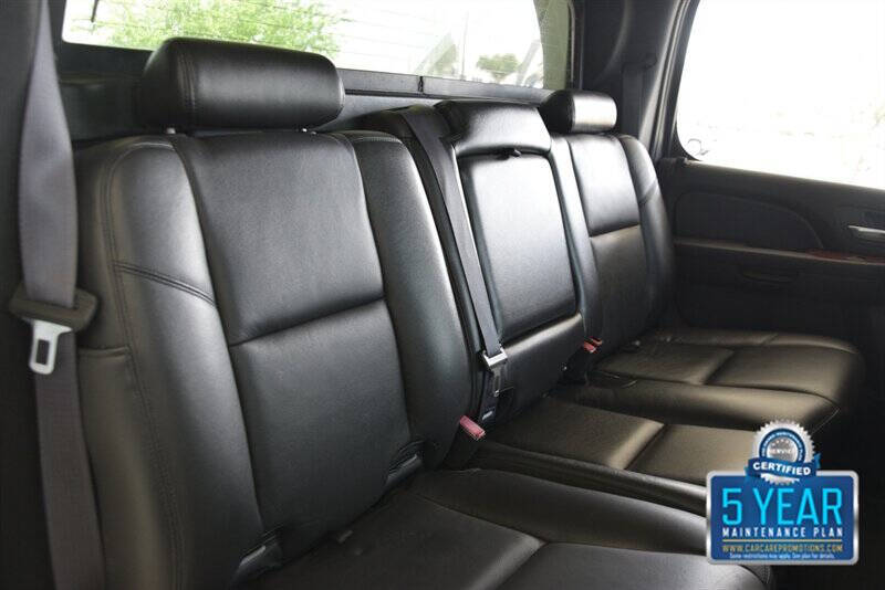 2012 Chevrolet Avalanche LTZ