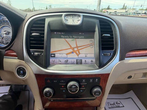 2011 Chrysler 300 C