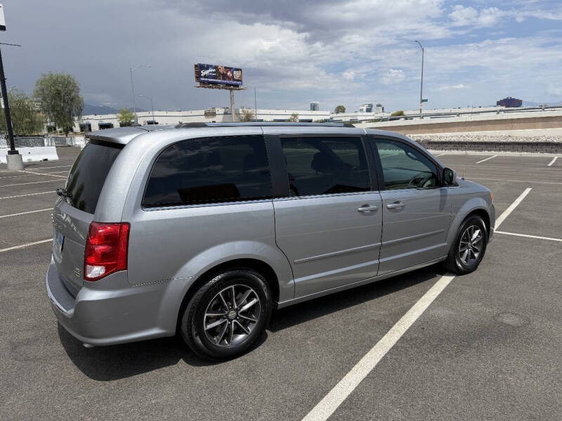 2017 Dodge Grand Caravan SXT