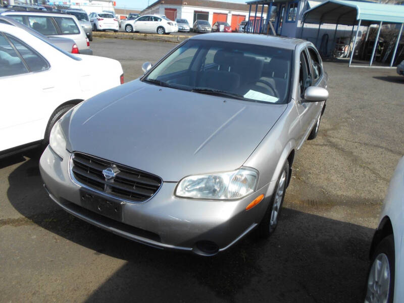 2000 Nissan Maxima GLE