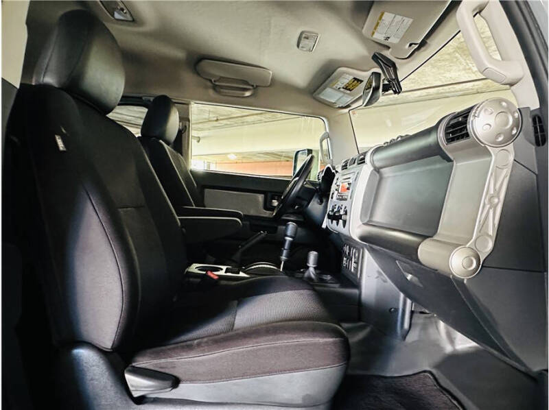 2014 Toyota FJ Cruiser