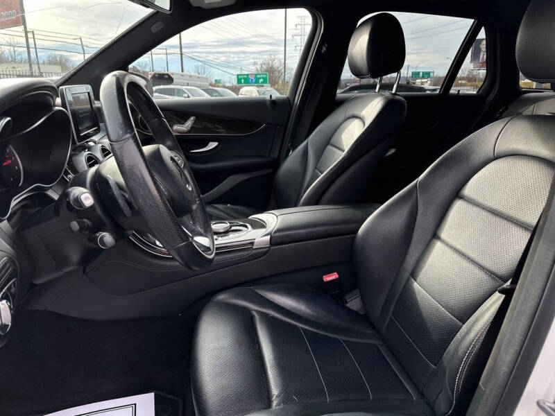 2018 Mercedes-Benz GLC GLC 300