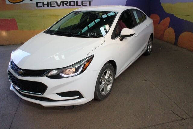 Used 2016 Chevrolet Cruze LT with VIN 3G1BE5SM0GS604408 for sale in Grand Ledge, MI