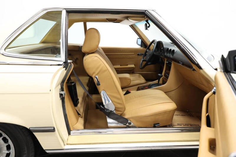 1984 Mercedes-Benz 380-Class 380 SL