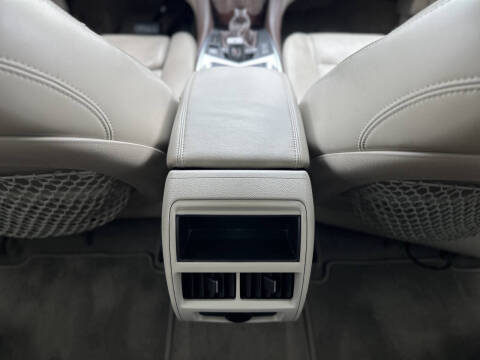 2011 Cadillac SRX Luxury Collection