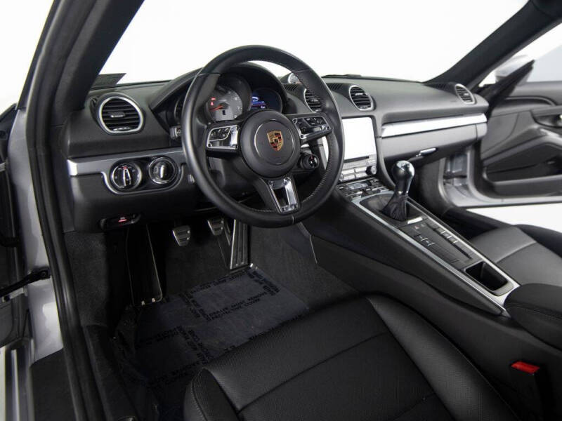 2024 Porsche 718 Cayman S