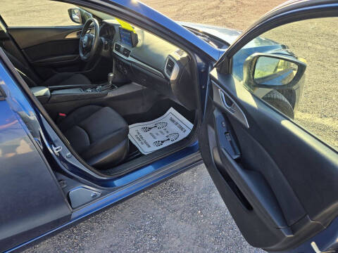 2017 Mazda MAZDA3 Sport