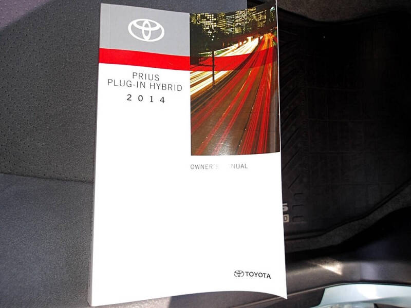 2014 Toyota Prius Plug-in Hybrid