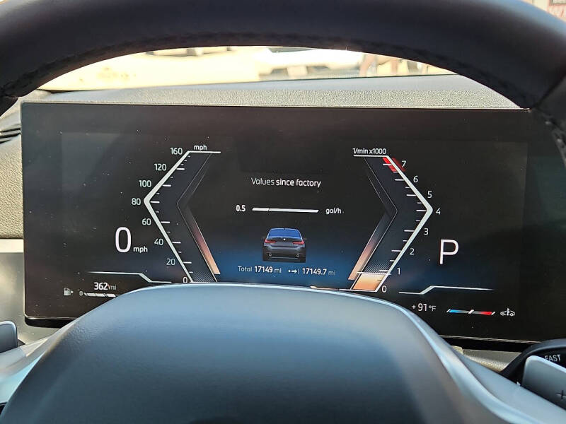 2025 BMW 3 Series 330i