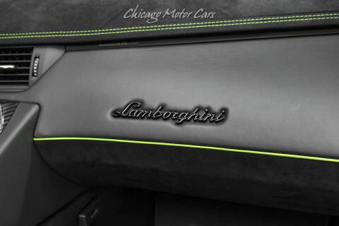 2016 Lamborghini Aventador LP 750-4 SV