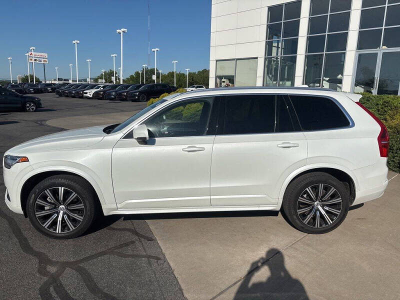 2023 Volvo XC90 B5 Core