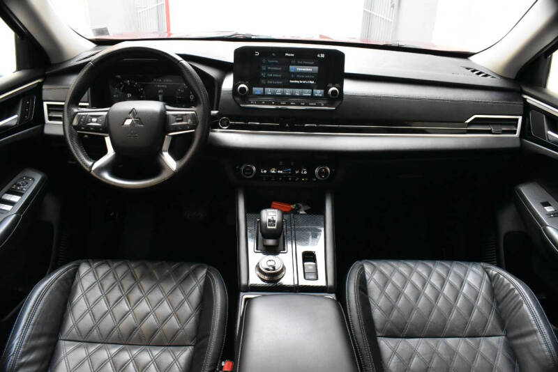 2022 Mitsubishi Outlander SEL