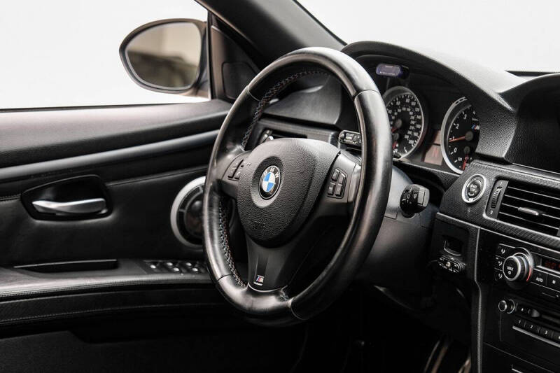 2011 BMW M3