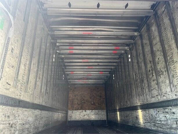 2005 Wabash 28' Dry Van