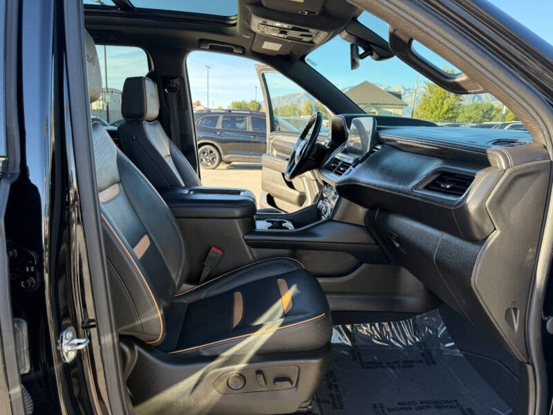 2021 GMC Yukon XL AT4