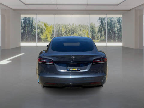 2022 Tesla Model S