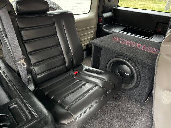 2004 HUMMER H2