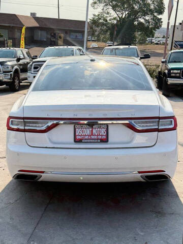2017 Lincoln Continental Select
