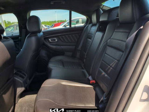 2016 Ford Taurus SHO