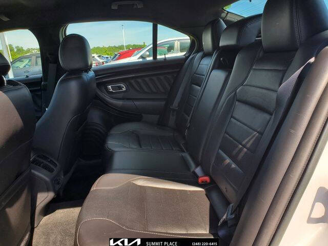2016 Ford Taurus SHO