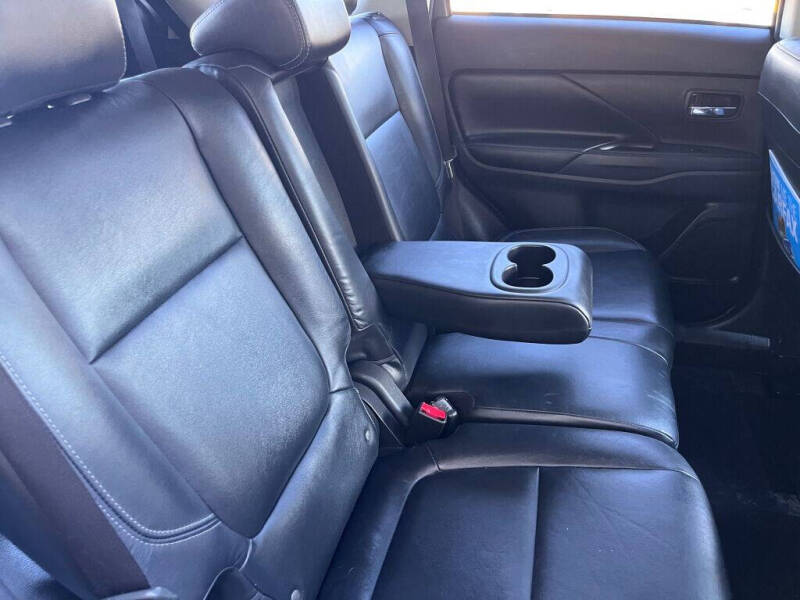 2019 Mitsubishi Outlander