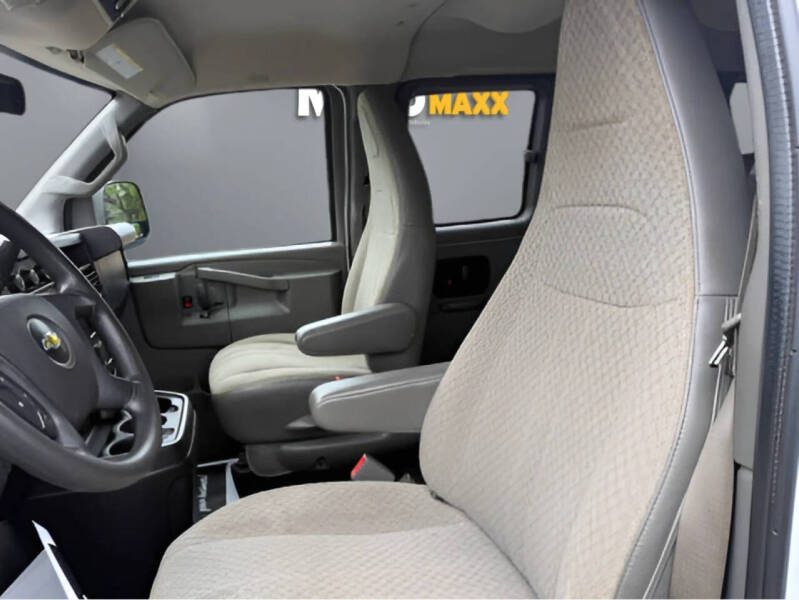 2020 Chevrolet Express LT 2500