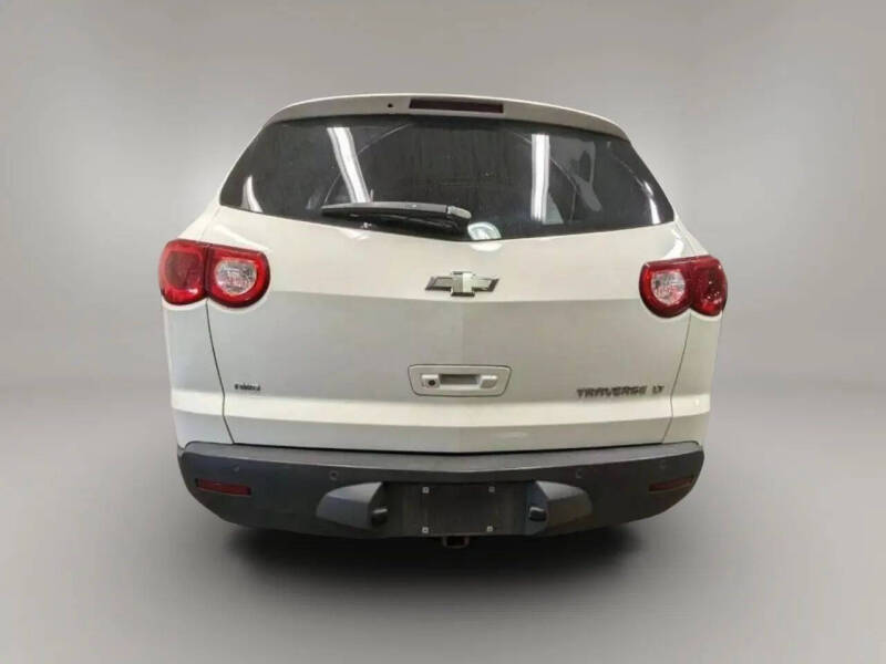 2011 Chevrolet Traverse LT