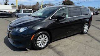 2018 Chrysler Pacifica LX