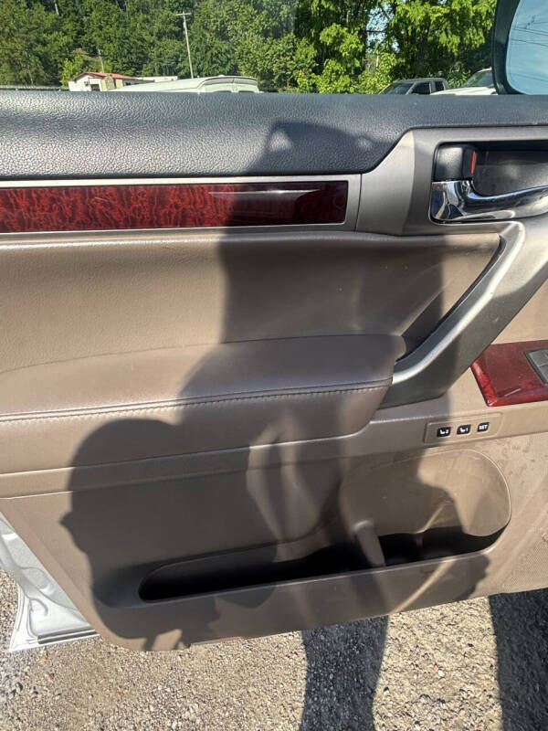 2017 Lexus GX 460
