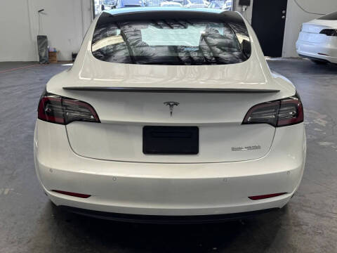 2021 Tesla Model 3 Performance
