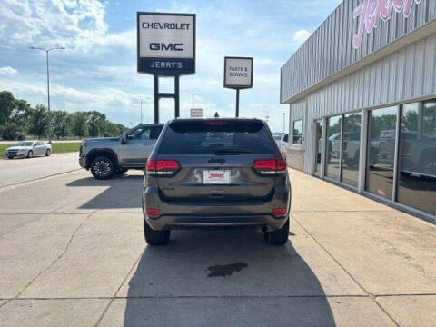 2021 Jeep Grand Cherokee Laredo X