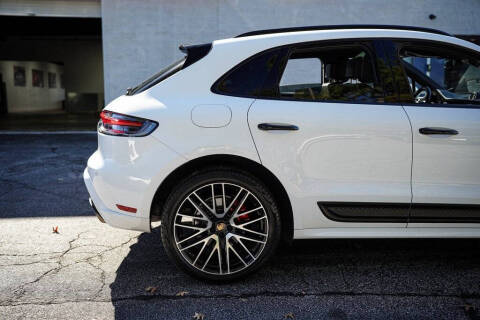 2023 Porsche Macan S