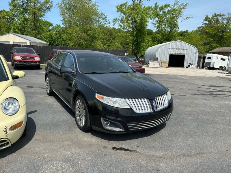 2009 Lincoln MKS for sale at CLEAN CUT AUTOS in New Castle DE