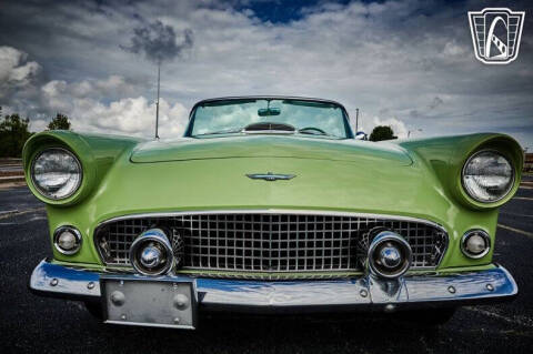 1956 Ford Thunderbird