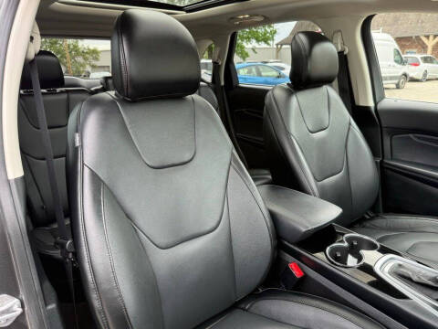 2018 Ford Edge Titanium