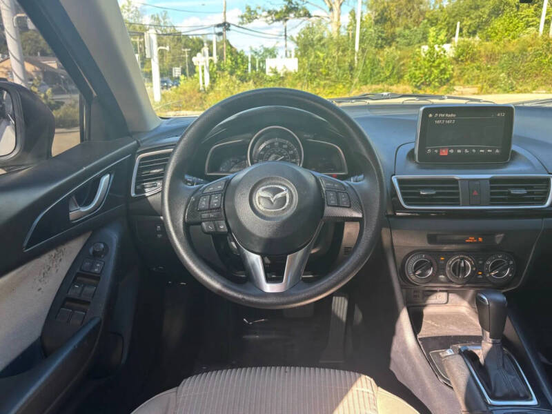 2016 Mazda MAZDA3 i Sport