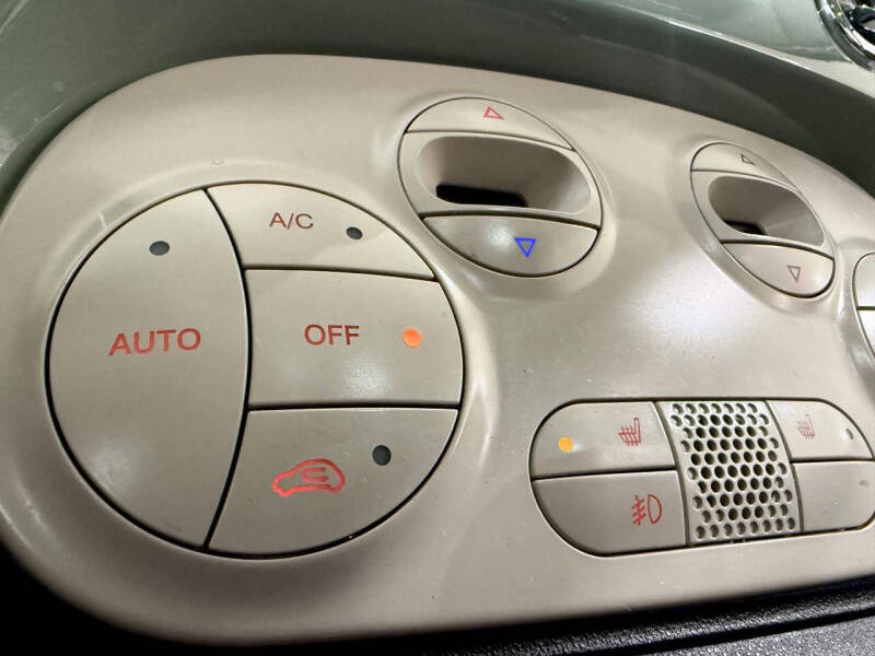 2012 FIAT 500 Lounge