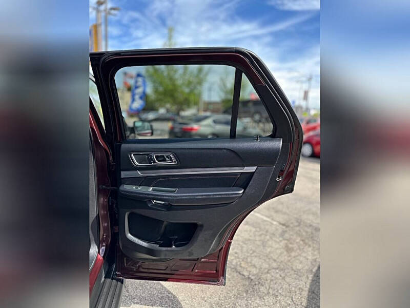 2018 Ford Explorer Sport