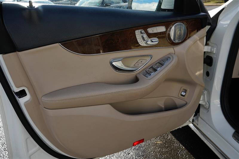 2016 Mercedes-Benz C-Class